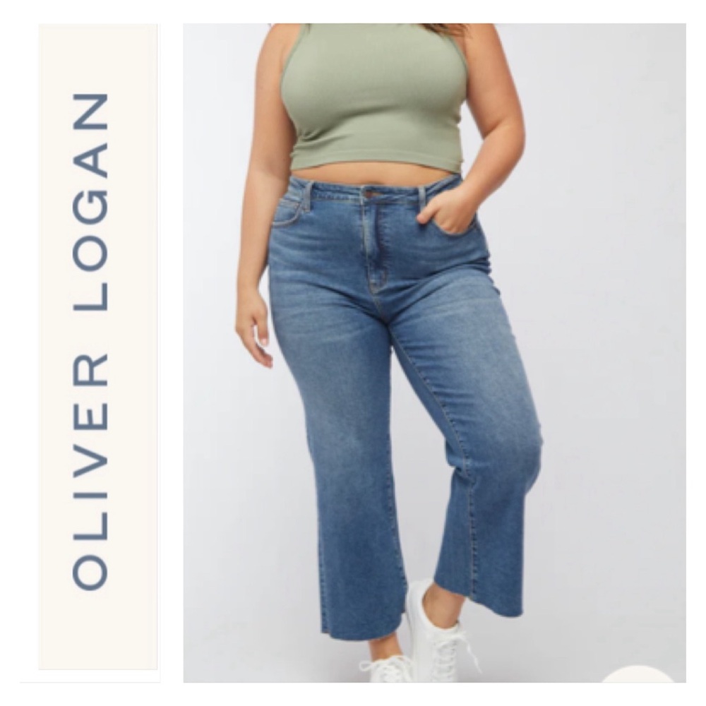Oliver Logan Aberdeen Wide Leg Crop Jeans Size 35 x 27 Stretch Raw Frayed Hem